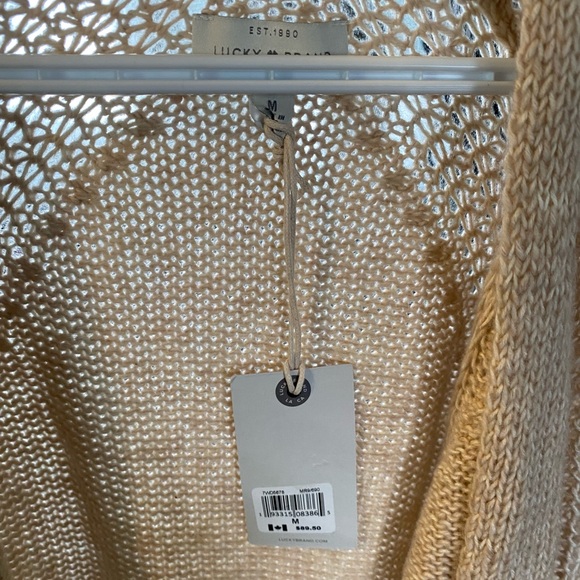 Women’s LUCKY BRAND sweater NWT medium - Picture 2 of 2